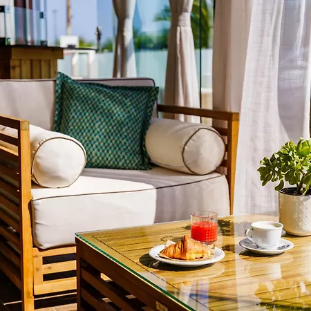 Готель Orchidea 3*